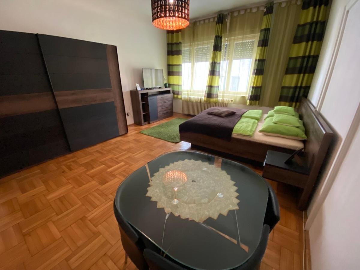 Apartment And Rooms Heart Of The City Budapešť Exteriér fotografie